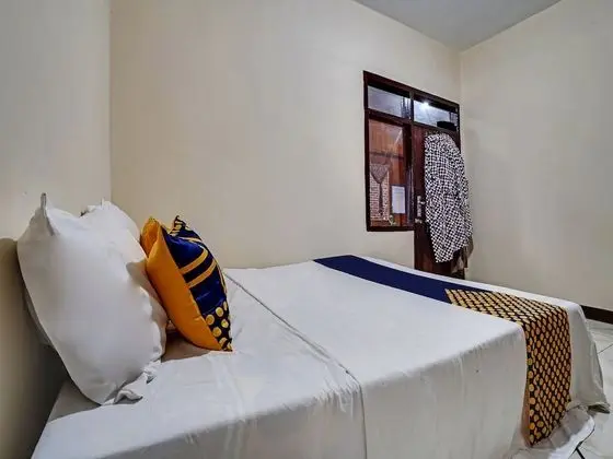 Economy Tek Büyük Yataklı Oda