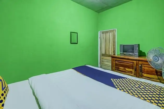 Basic Tek Büyük Yataklı Oda