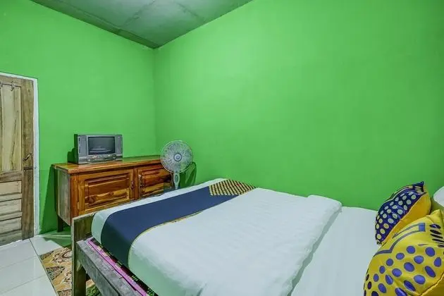 Basic Tek Büyük Yataklı Oda