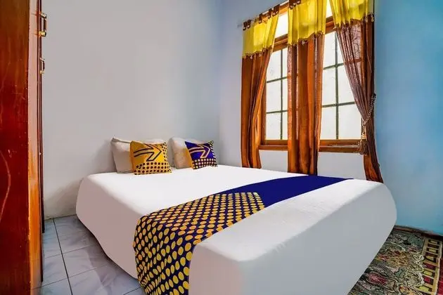 Economy Tek Büyük Yataklı Oda