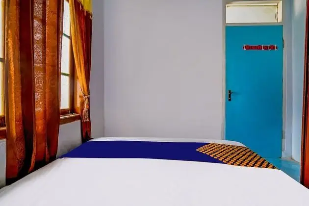 Economy Tek Büyük Yataklı Oda