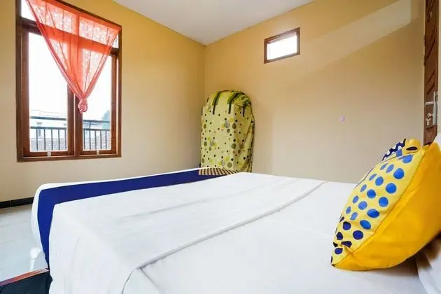 Economy Tek Büyük Yataklı Oda