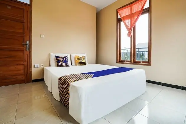 Economy Tek Büyük Yataklı Oda