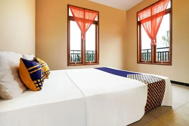 Economy Tek Büyük Yataklı Oda