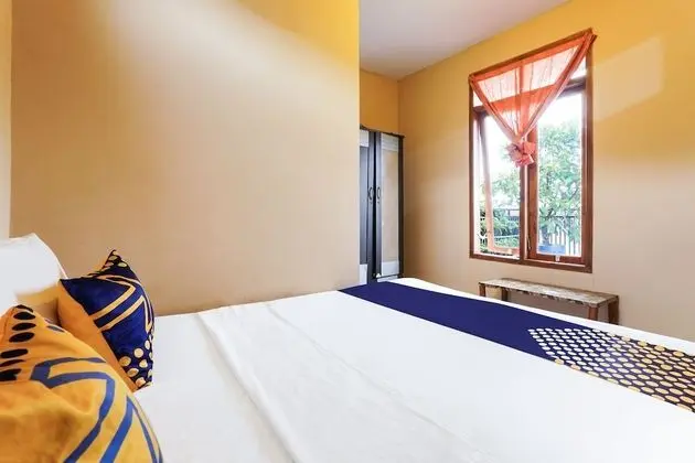 Economy Tek Büyük Yataklı Oda