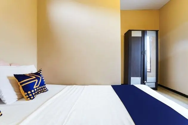 Economy Tek Büyük Yataklı Oda