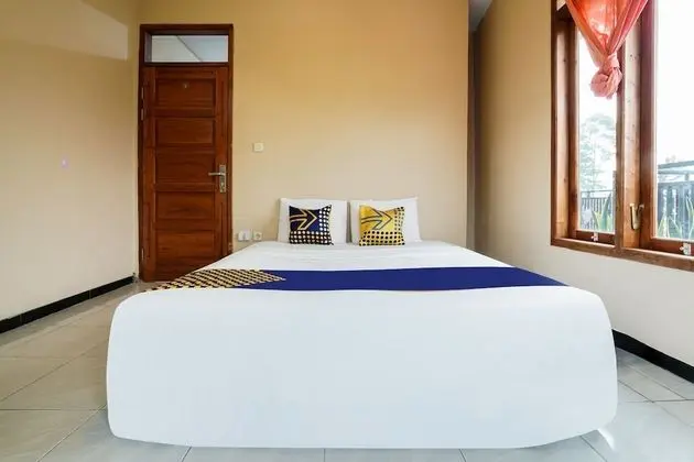 Economy Tek Büyük Yataklı Oda