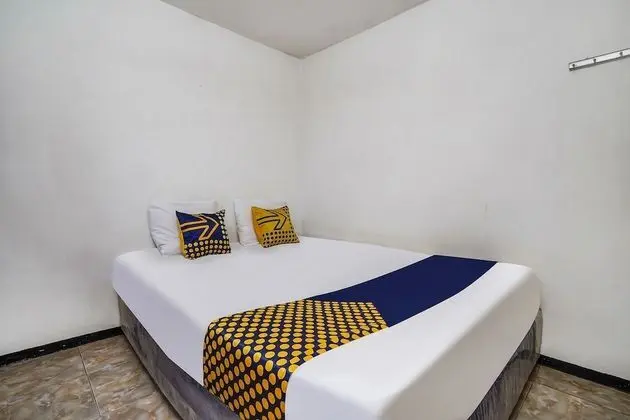 Economy Tek Büyük Yataklı Oda