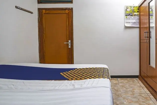 Economy Tek Büyük Yataklı Oda