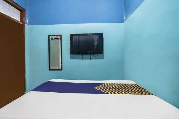 Economy Tek Büyük Yataklı Oda