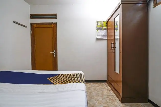 Economy Tek Büyük Yataklı Oda