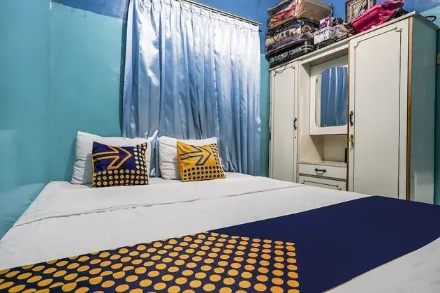 Economy Tek Büyük Yataklı Oda