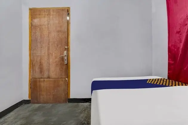 Economy Tek Büyük Yataklı Oda