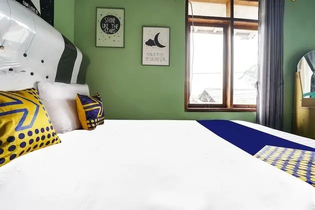 Economy Tek Büyük Yataklı Oda