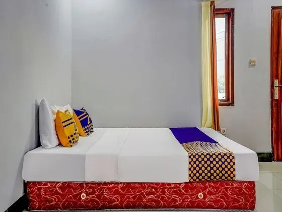 Economy Tek Büyük Yataklı Oda