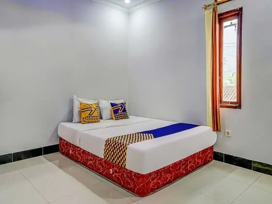 Economy Tek Büyük Yataklı Oda