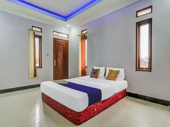 Economy Tek Büyük Yataklı Oda