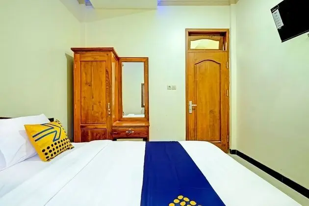 Economy Tek Büyük Yataklı Oda