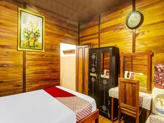 Deluxe Tek Büyük Yataklı Oda
