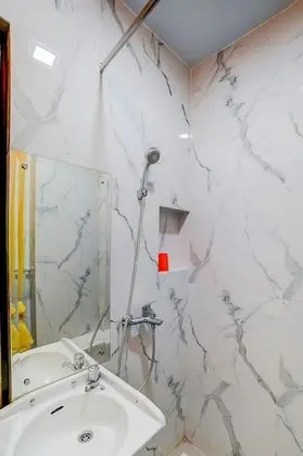 Economy Tek Büyük Yataklı Oda