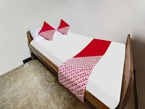 Basic Tek Büyük Yataklı Oda