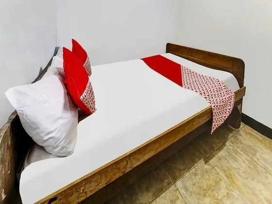 Basic Tek Büyük Yataklı Oda