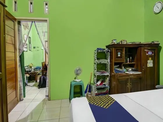Economy Tek Büyük Yataklı Oda
