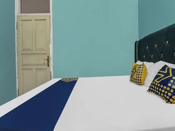 Economy Tek Büyük Yataklı Oda