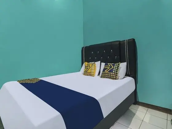 Economy Tek Büyük Yataklı Oda