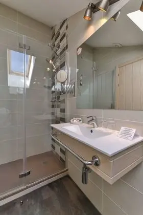 Çift ​​kişilik Superior