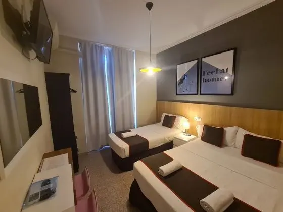 Tek Büyük Yataklı Oda (with Extra Bed)