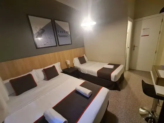 Tek Büyük Yataklı Oda (with Extra Bed)