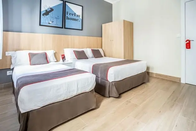 Tek Büyük Yataklı Oda (Extra Bed & Private Exterior Bathroom)