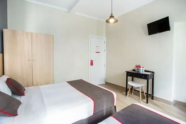 Tek Büyük Yataklı Oda (Extra Bed & Private Exterior Bathroom)