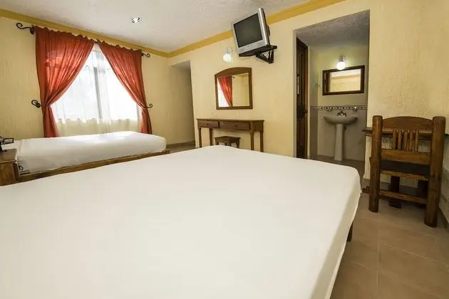Standard Oda (2 Double Beds)