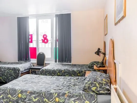 Standard Üç Kişilik Oda, Birden Çok Yatak