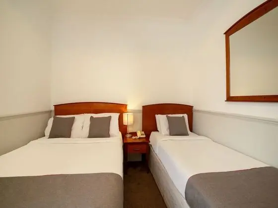 Deluxe Üç Kişilik Oda