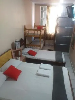 Dört Kişilik Oda, Birden Çok Yatak