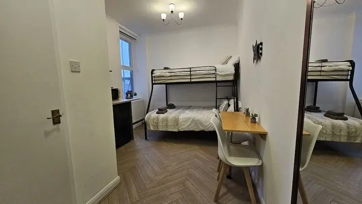 Deluxe Stüdyo, Birden Çok Yatak