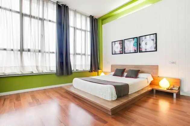 Economy Tek Büyük Yataklı Oda