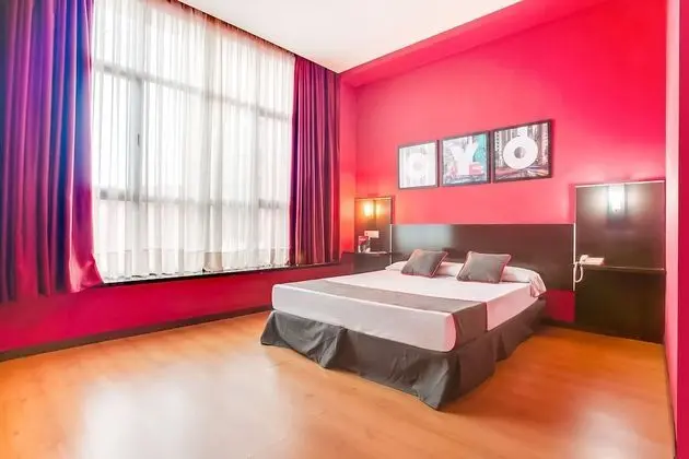 Economy Tek Büyük Yataklı Oda