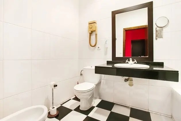 Economy Tek Büyük Yataklı Oda