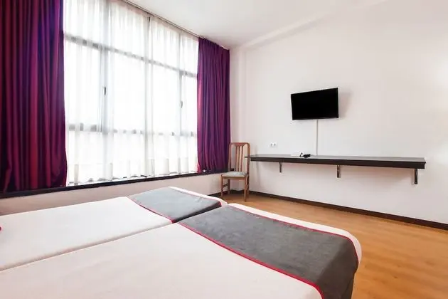 Tek Büyük Yataklı Oda (Habitación Twin)