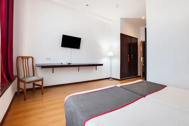 Tek Büyük Yataklı Oda (Habitación Twin)