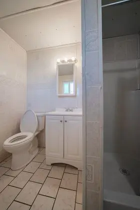 Premium Oda, 1 Büyük (Queen) Boy Yatak
