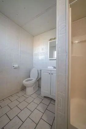 Premium Oda, 1 Büyük (Queen) Boy Yatak