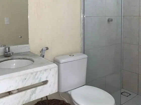 Üç Kişilik Oda, Birden Çok Yatak