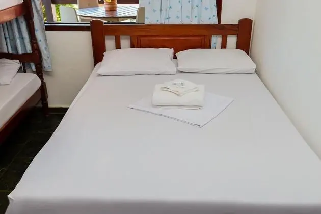 Üç Kişilik Oda, Birden Çok Yatak