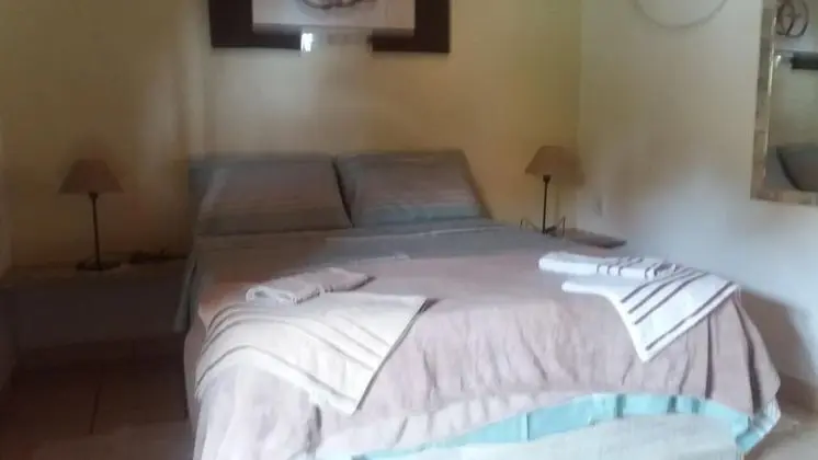 Tek Büyük Yataklı Oda