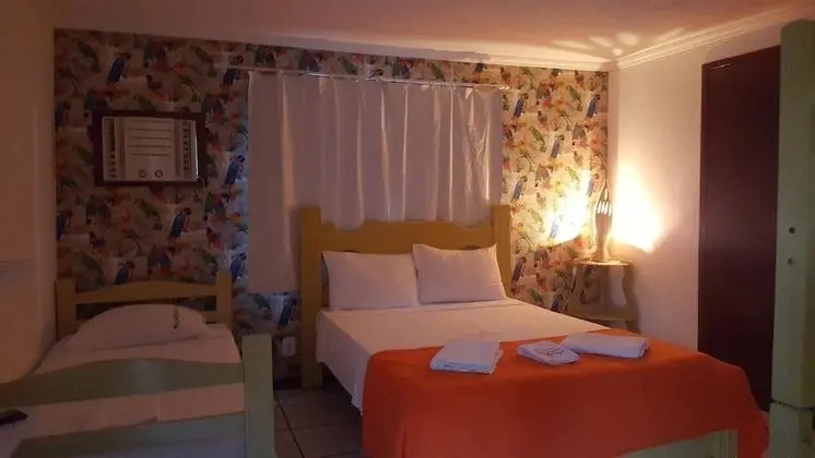 Üç Kişilik Oda, Birden Çok Yatak